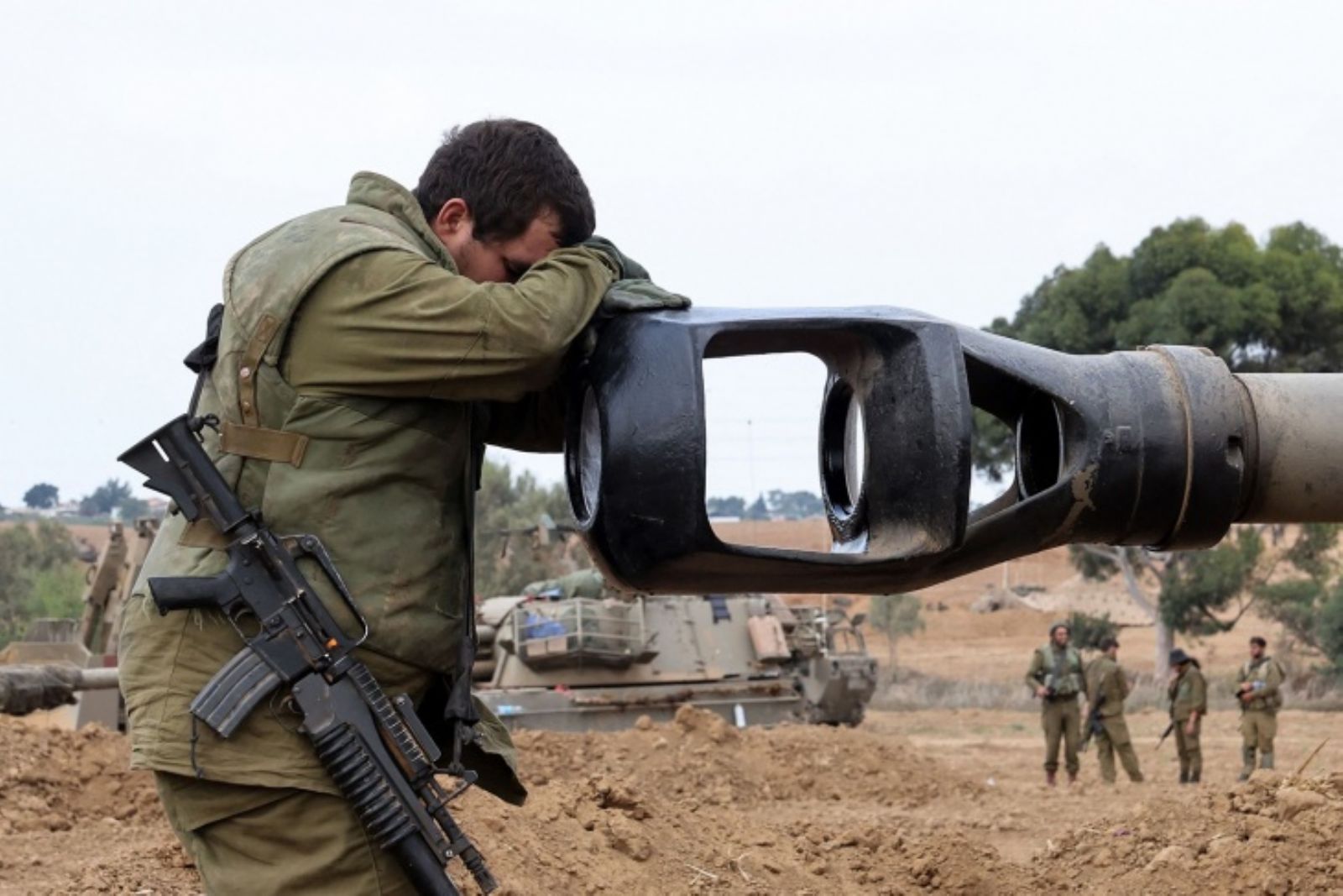 محلل عسكري إسرائيلي: حماس بعيدة عن الانهيار والاستسلام حاليا