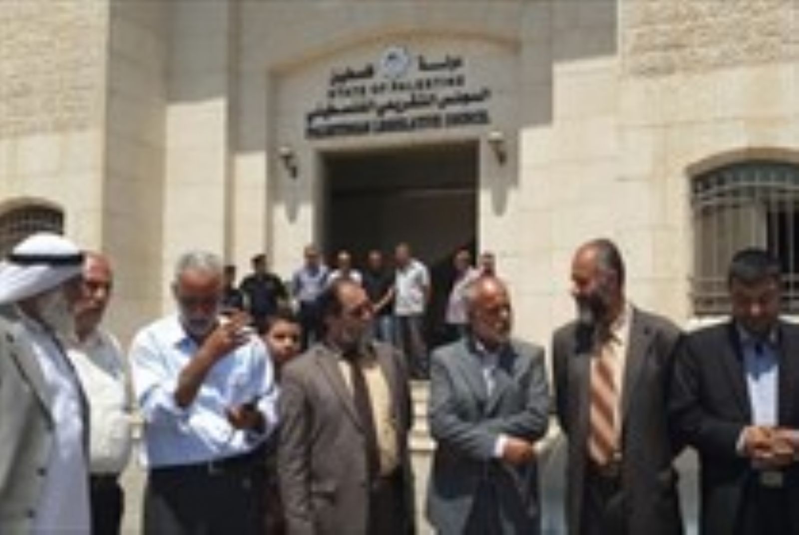 PA cuts salaries of 47 MPs in occupied West Bank