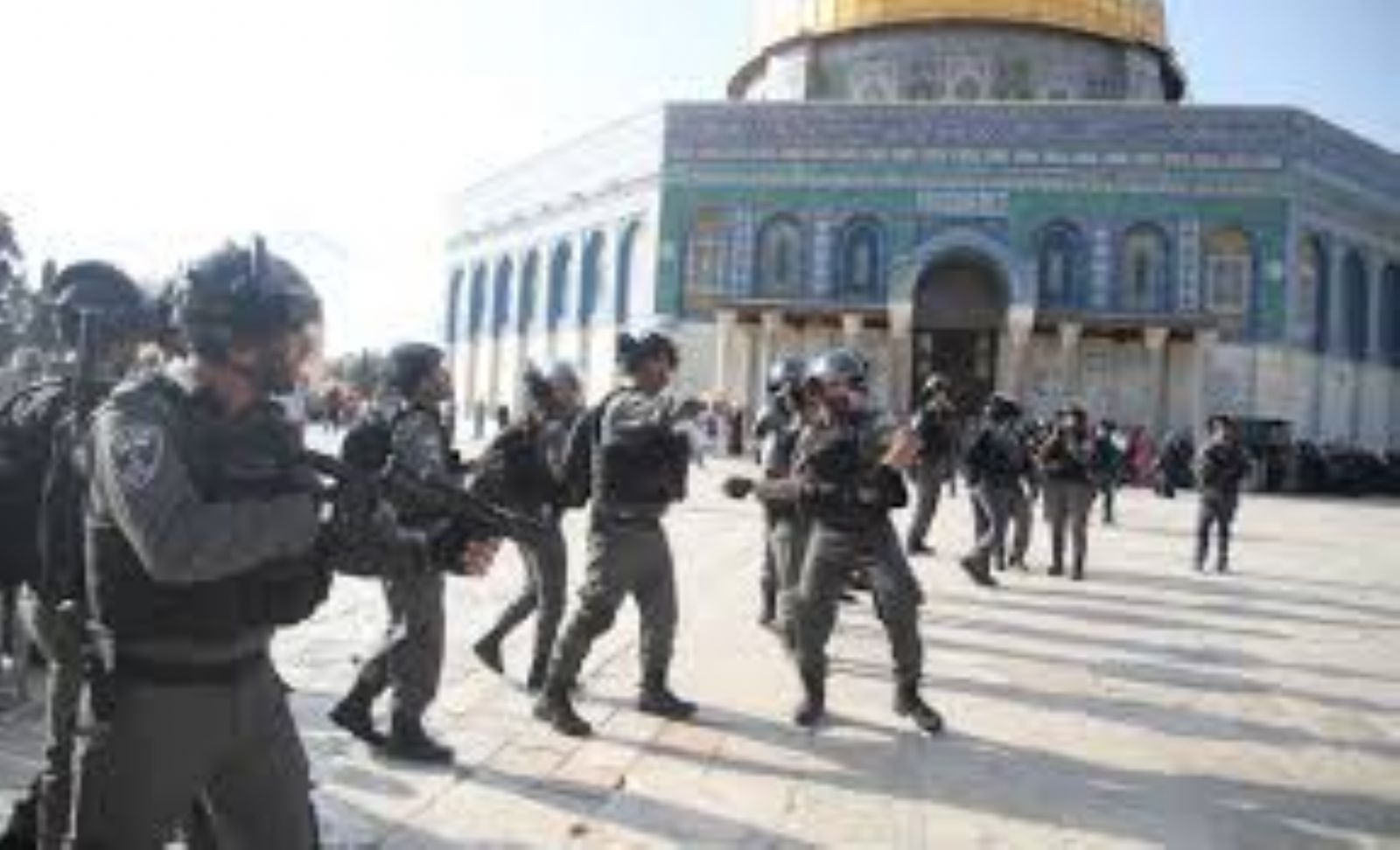 Israeli forces damage documents in Al-Aqsa Mosque raid