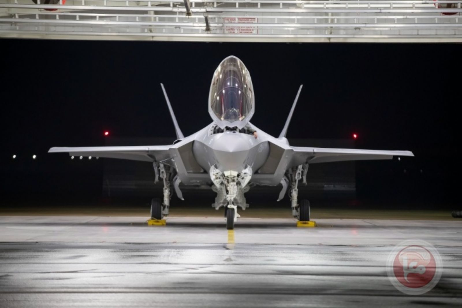  :      F-35  