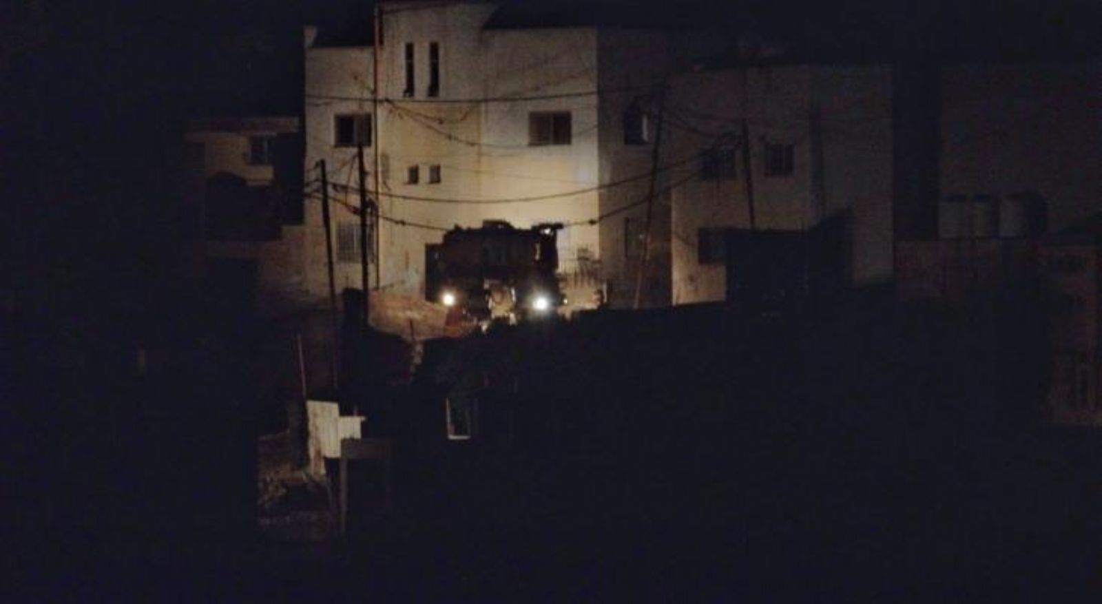 ثلاثة شهداء بقصف من مسيّرات الاحتلال في مخيم جنين