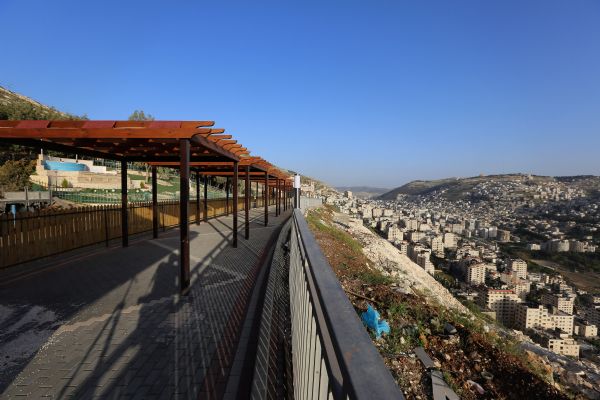 قرش: جبل عيبال يحتضن "سما نابلس السياحي" بحلته الجديدة