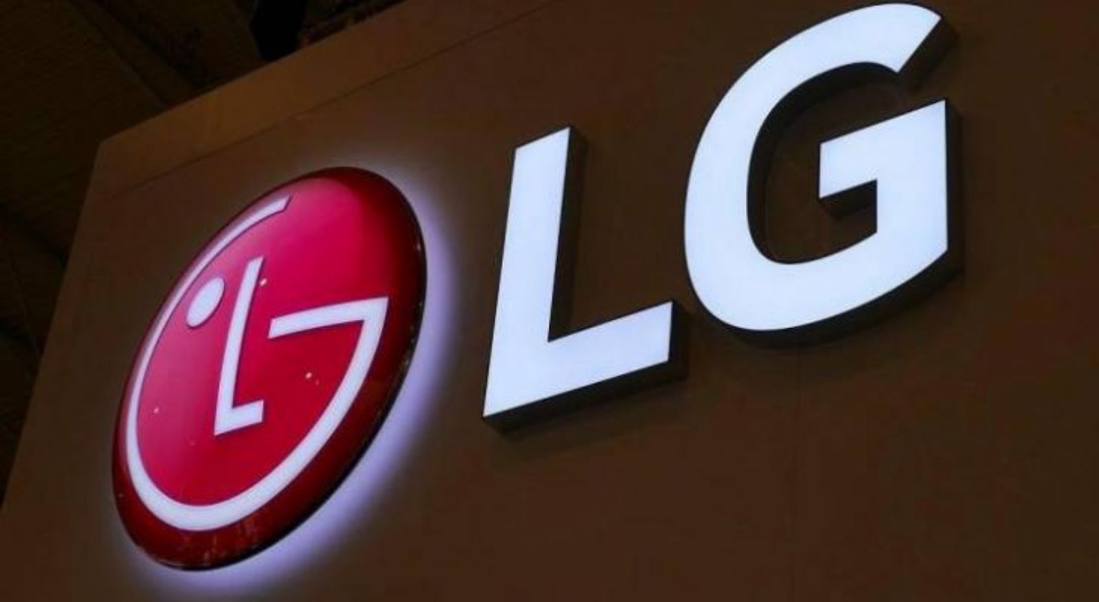 "LG"      